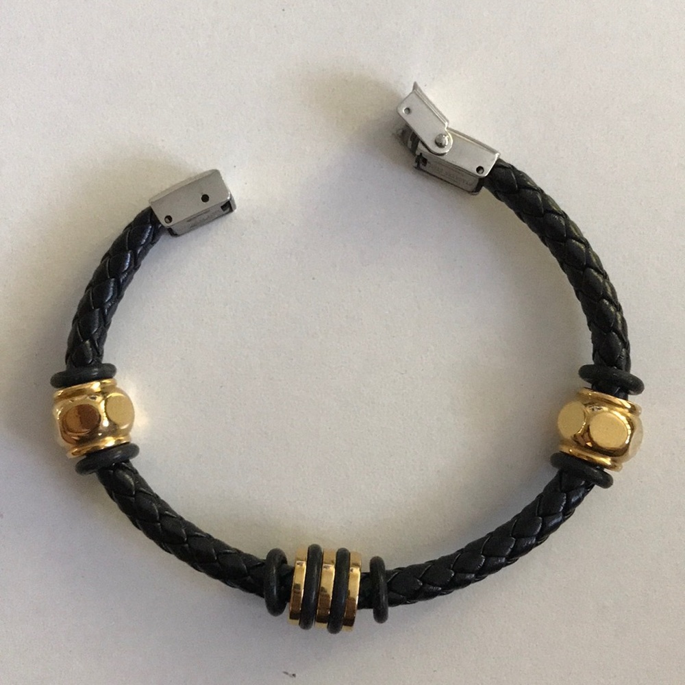 Men’s wrist bracelet.
